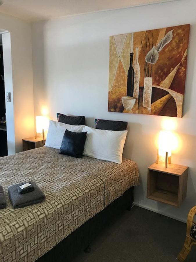 Central Motel Gin Gin Eksteriør billede